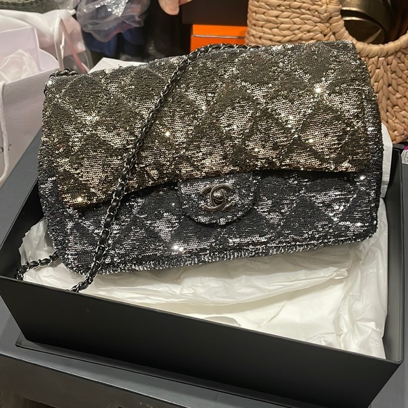 CHANEL Handbags - Chanel sequins bag